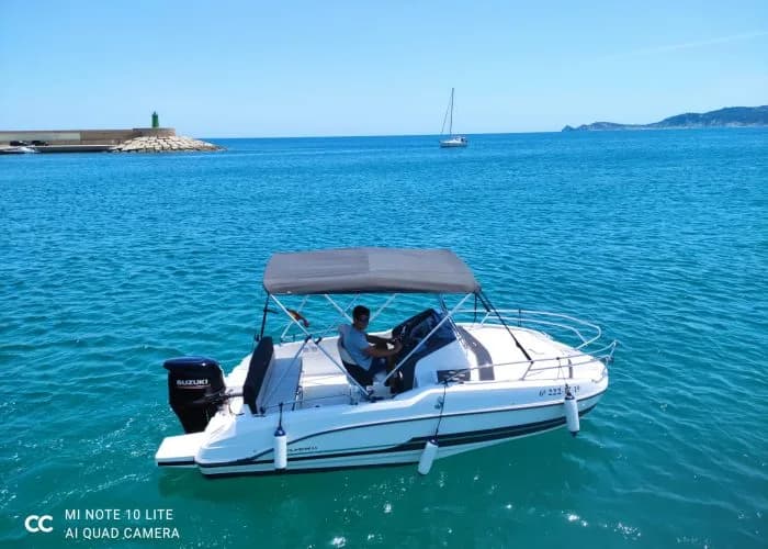 Beneteau Flyer 5.5 Open en Jávea — vista exterior
